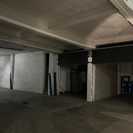 Апартаменти Un Nido Nel Centro Storico Con Garage Аоста Екстер'єр фото